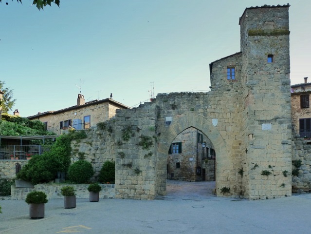Porta Santa Agata z 13. storo�ia