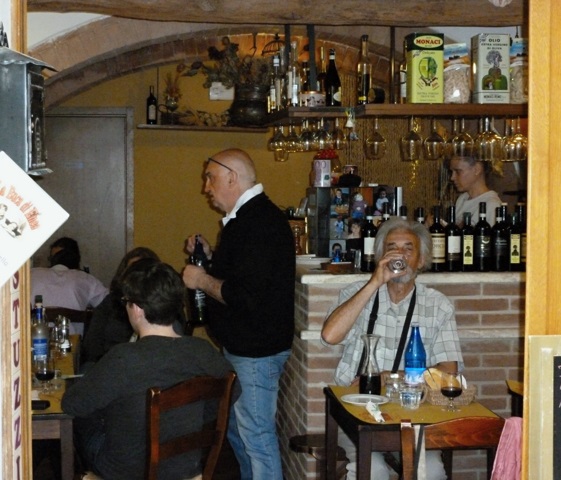 Neskor� obed v La Buca di Enea